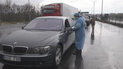 За добу на "Ягодині" перевірили температуру 3700 подорожуючим, які в’їжджають в Україну