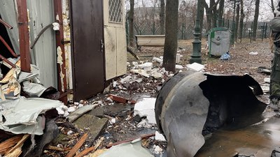 Шевченківський район Харкова після обстрілу ракетами 2 січня Шевченківський район Харкова після обстрілу ракетами 2 січня