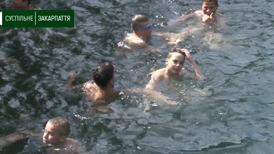 Ужгородські ватерполісти провели перше тренування після карантину Ужгородські ватерполісти провели перше тренування після карантину