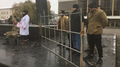 У Луцьку – акція на підтримку полонених захисників і медиків Маріуполя У Луцьку – акція на підтримку полонених захисників і медиків Маріуполя