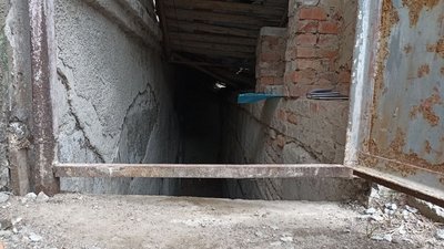 Поліція встановила особу чоловіка, тіло якого знайшли в одному з укриттів Житомира Поліція встановила особу чоловіка, тіло якого знайшли в одному з укриттів Житомира