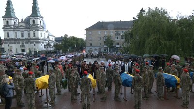 Поховання, невідомі військові, прощання з бійцями, 27 травня 2026, Тернопіль