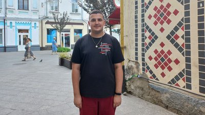 13 дітей, які виховуються у будинках сімейного типу, завершили навчання в проєкті "Незламні постаті Житомирщини"