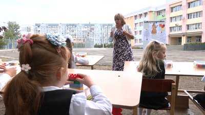 У Черкасах школярі вчаться просто неба У Черкасах школярі вчаться просто неба