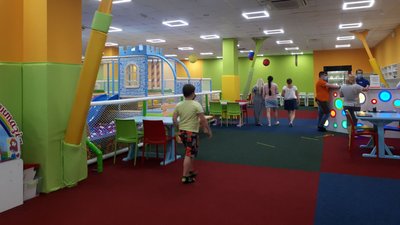 У Кропивницькому відновив роботу дитячий розважальний комплекс