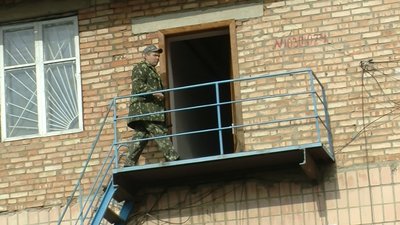 Батьки засуджених влаштували акцію протесту під колонією на Волині. Що вимагали Батьки засуджених влаштували акцію протесту під колонією на Волині. Що вимагали