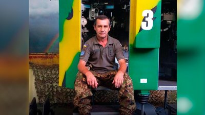 Попрощалися з чотирма бійцями: двоє загинули під час авіаудару росіян на Чернігівщині, а ще двоє на Донеччині