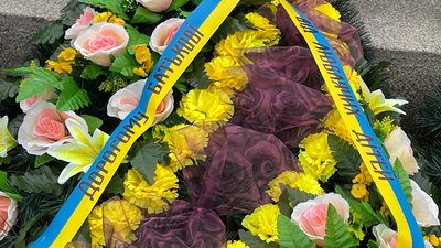 Вирощував хліб і любив Україну: у Черкасах попрощалися з командиром Андрієм Ботнаром Вирощував хліб і любив Україну: у Черкасах попрощалися з командиром Андрієм Ботнаром