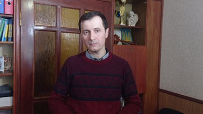 Звинувачують у булінгу: на Роменщині батьки десятикласниці вимагають звільнення вчительки та позиваються до суду Звинувачують у булінгу: на Роменщині батьки десятикласниці вимагають звільнення вчительки та позиваються до суду