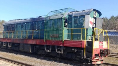 Тепловоз, пошкоджений внаслідок удару дрону