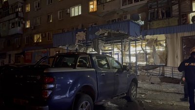 "Рідна донька під апаратом, як я можу триматися": очевидці про російський обстріл Запоріжжя 22 листопада "Рідна донька під апаратом, як я можу триматися": очевидці про російський обстріл Запоріжжя 22 листопада
