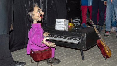 Живі скульптури. У Сумах відбувся "Харитоненко-fest" Живі скульптури. У Сумах відбувся "Харитоненко-fest"