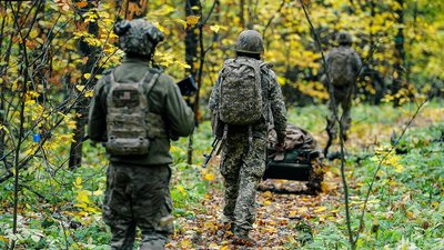 Військові 127 ОВМБр