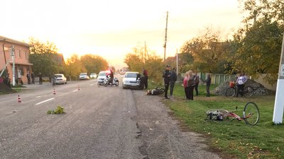 У Чернівецькій області в аварії загинув мотоцикліст