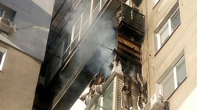 У спальному районі Одеси зайнявся балкон багатоповерхівки