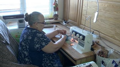 Вишивка, петчворк, аплікація: пенсіонерка із Херсона все життя вивчає різні техніки Вишивка, петчворк, аплікація: пенсіонерка із Херсона все життя вивчає різні техніки