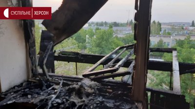 Мешканці будинку, що горів у Новій Каховці, розповідають причину пожежі (репортаж) Мешканці будинку, що горів у Новій Каховці, розповідають причину пожежі (репортаж)
