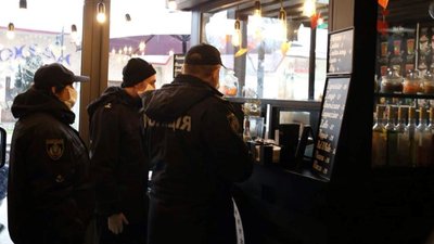 Поліція Херсонської області попереджає про відповідальність за порушення карантину