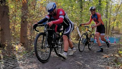 Черкаські велосипедисти здобули низку нагород на чемпіонаті України Черкаські велосипедисти здобули низку нагород на чемпіонаті України