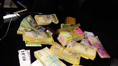 На Одещині 17 людей обвинувачують у розкраданні пального Укрзалізниці На Одещині 17 людей обвинувачують у розкраданні пального Укрзалізниці