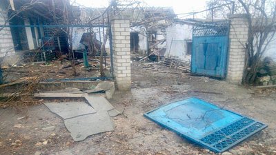Херсонщина, обстріли, грудень 2024, подвір'я, Дудчани