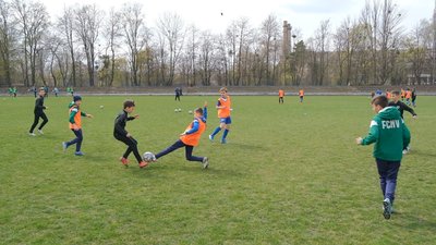 Дітей-переселенців запрошують на безкоштовні тренування з футболу у Вінниці