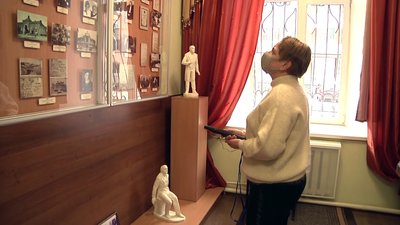 У житомирському музеї запровадили екскурсії з аудіогідом українською і німецькою мовами У житомирському музеї запровадили екскурсії з аудіогідом українською і німецькою мовами