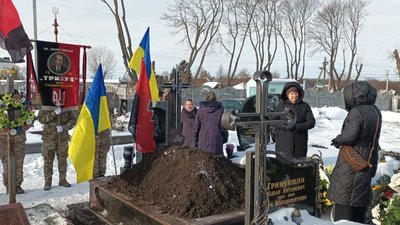 Могила Івана Сути Могила Івана Сути