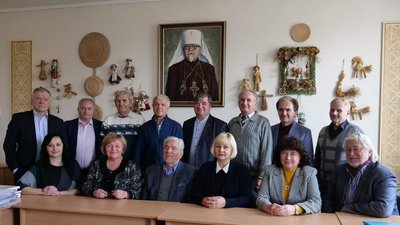 Переможці Всеукраїнської Огієнківської премії захищають Україну – духовно і зі зброєю в руках Переможці Всеукраїнської Огієнківської премії захищають Україну – духовно і зі зброєю в руках