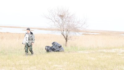 Понад тисячу мішків сміття. На острові Джарилгач на Херсонщині провели екологічну акцію