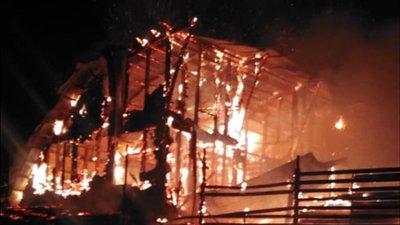 У Тернополі горів дачний будинок