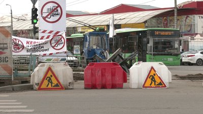 Не давали відремонтувати рейки: у Харкові підприємці “Барабашово” пікетували роботу комунальників Не давали відремонтувати рейки: у Харкові підприємці “Барабашово” пікетували роботу комунальників