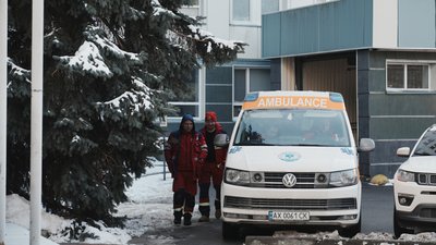 автомобіль швидкої допомоги
