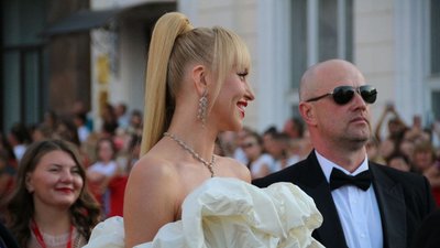 В Одесі стартував міжнародний кінофестиваль. Фоторепортаж з червоної доріжки В Одесі стартував міжнародний кінофестиваль. Фоторепортаж з червоної доріжки