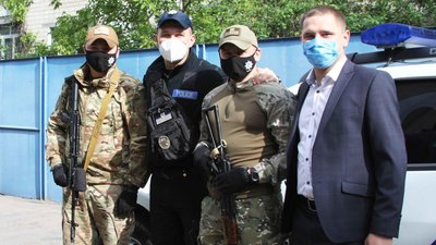 Загін поліції Вінниччини повернувся з Донбасу (ФОТО) Загін поліції Вінниччини повернувся з Донбасу (ФОТО)