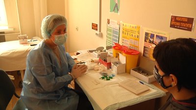 Житомирян безкоштовно тестують на наявність гепатиту С та ВІЛ Житомирян безкоштовно тестують на наявність гепатиту С та ВІЛ