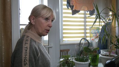 Обмотали трубу светрами: мешканці багатоповерхівки у Харкові 16 років скаржаться на опалення Обмотали трубу светрами: мешканці багатоповерхівки у Харкові 16 років скаржаться на опалення