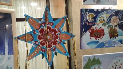 У Сумах відкрилася виставка дитячих робіт, присвячених Різдву