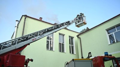 Пожежа у гімназії №8 у Чернівцях, 2 вересня