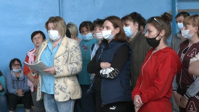 У Вільнянському районі батьки виступають проти закриття школи У Вільнянському районі батьки виступають проти закриття школи