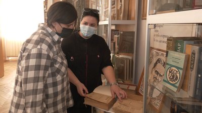 Скільки років "Кобзарю": родина із Луцька з'ясовує вік сімейної реліквії Скільки років "Кобзарю": родина із Луцька з'ясовує вік сімейної реліквії