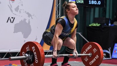 Три спортсмени з Закарпаття зайняли перше місце на чемпіонаті України з пауерліфтингу Три спортсмени з Закарпаття зайняли перше місце на чемпіонаті України з пауерліфтингу