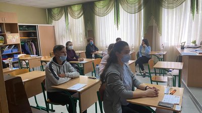 На Херсонщині розпочалась основна сесія ЗНО з хімії - зареєструвалось 353 учасника