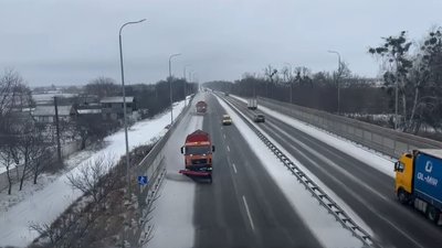 сніг, негода, дороги, спецтехніка, тротуари, розщищення, ожеледиця