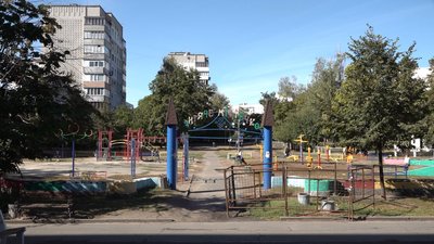 У Черкасах з десяток дитмайданчиків, що залишаються занедбаними. СУСПІЛЬНЕ | ВІДЕОНОВИНИ