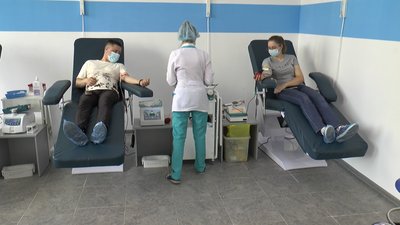 "Крапля крові дарує життя". У Прикарпатському центрі служби крові стартувала благодійна акція