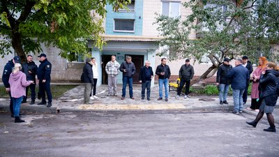мешканці, будинок мешканці, будинок
