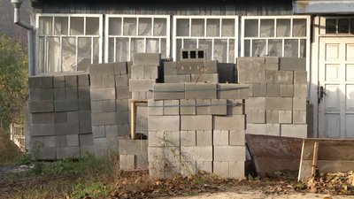 Біля національної пам'ятки на Волині — будівництво споруди. Чи законне воно Біля національної пам'ятки на Волині — будівництво споруди. Чи законне воно
