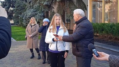 На Полтавщині передали ордени родинам загиблих воїнів На Полтавщині передали ордени родинам загиблих воїнів