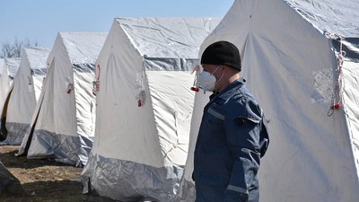 На Дніпропетровщині розгортають наметове містечко військового типу для обсервації На Дніпропетровщині розгортають наметове містечко військового типу для обсервації